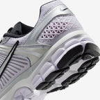 Wmns Zoom Vomero 5 M