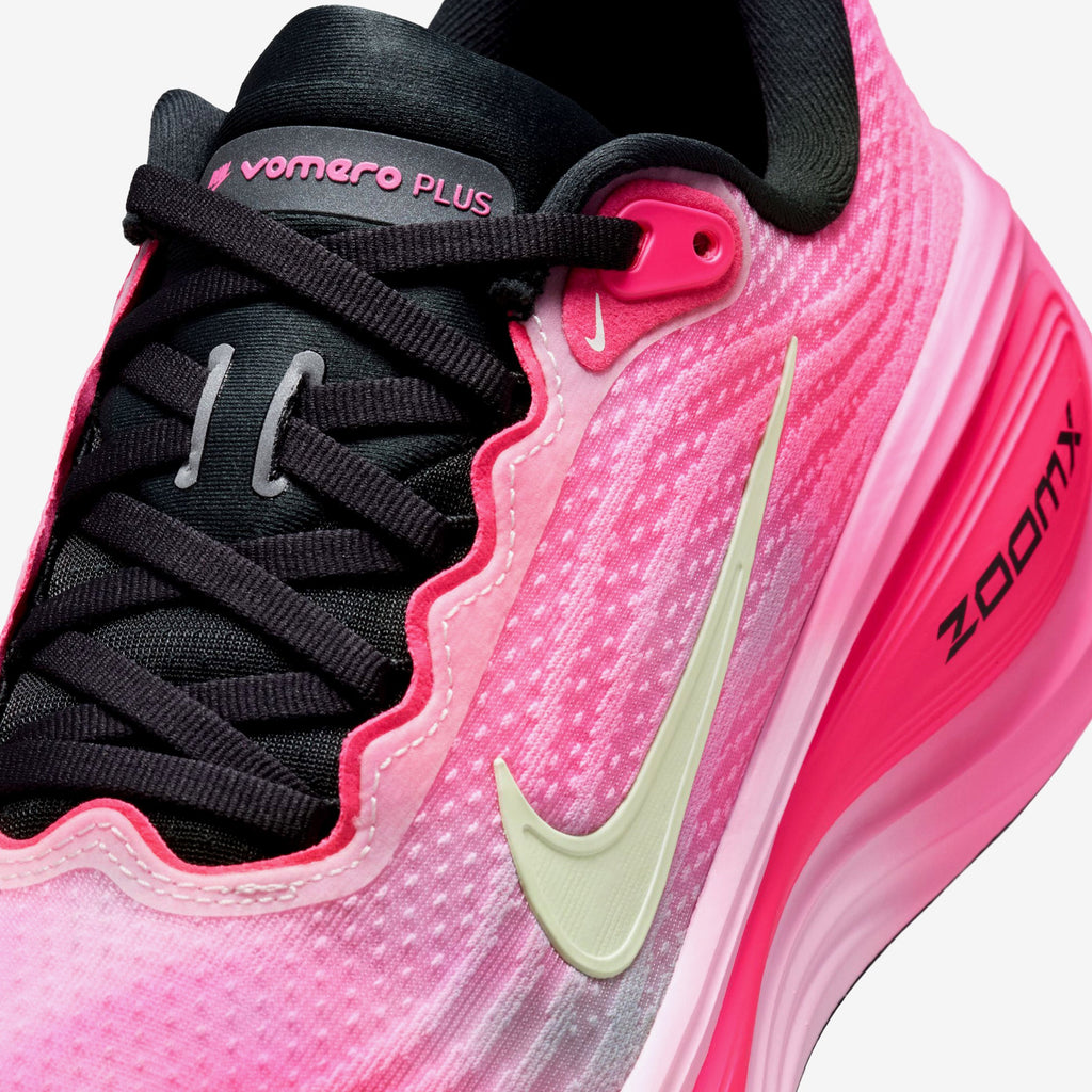Wmns Vomero Plus