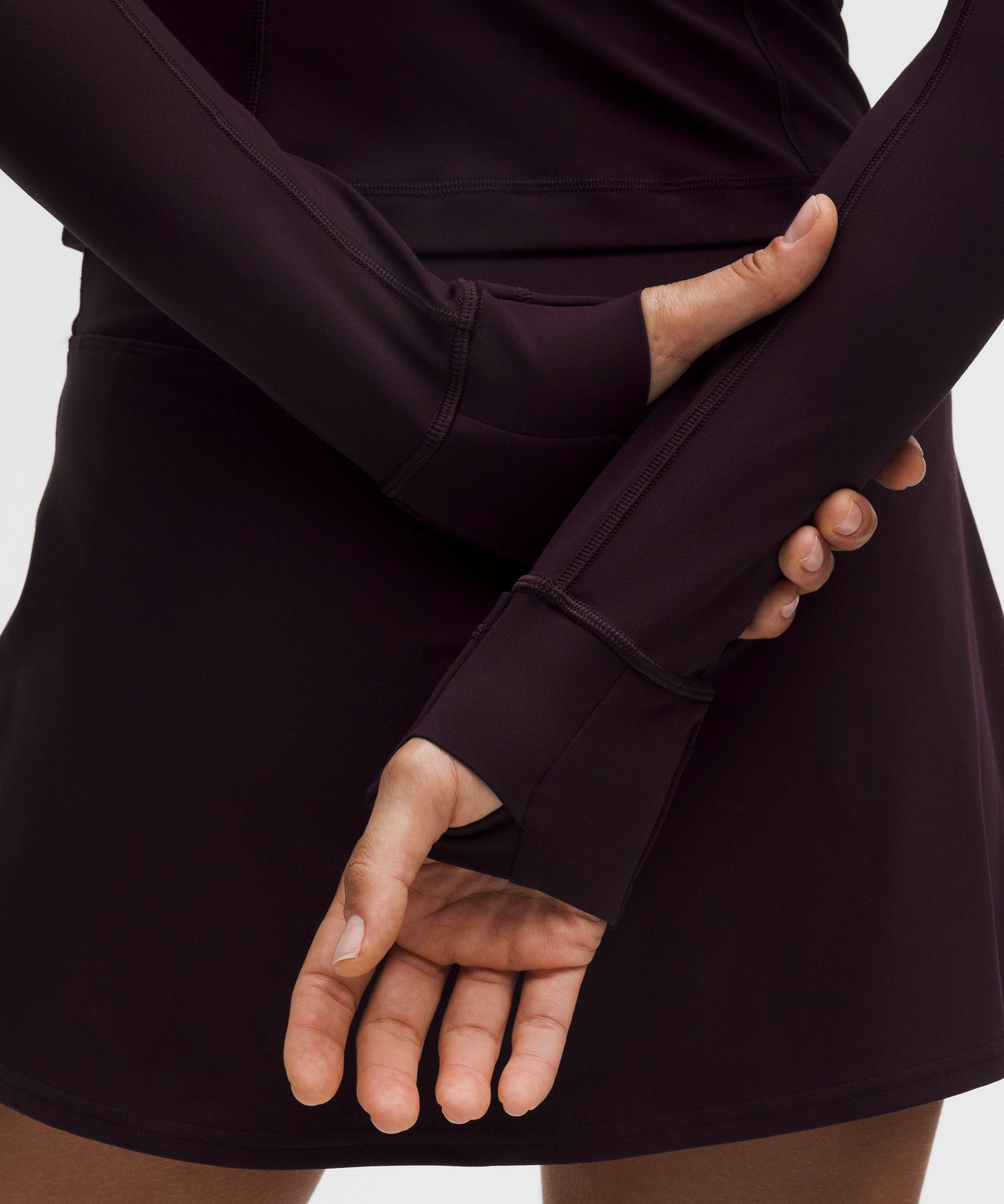 #color_black-plum