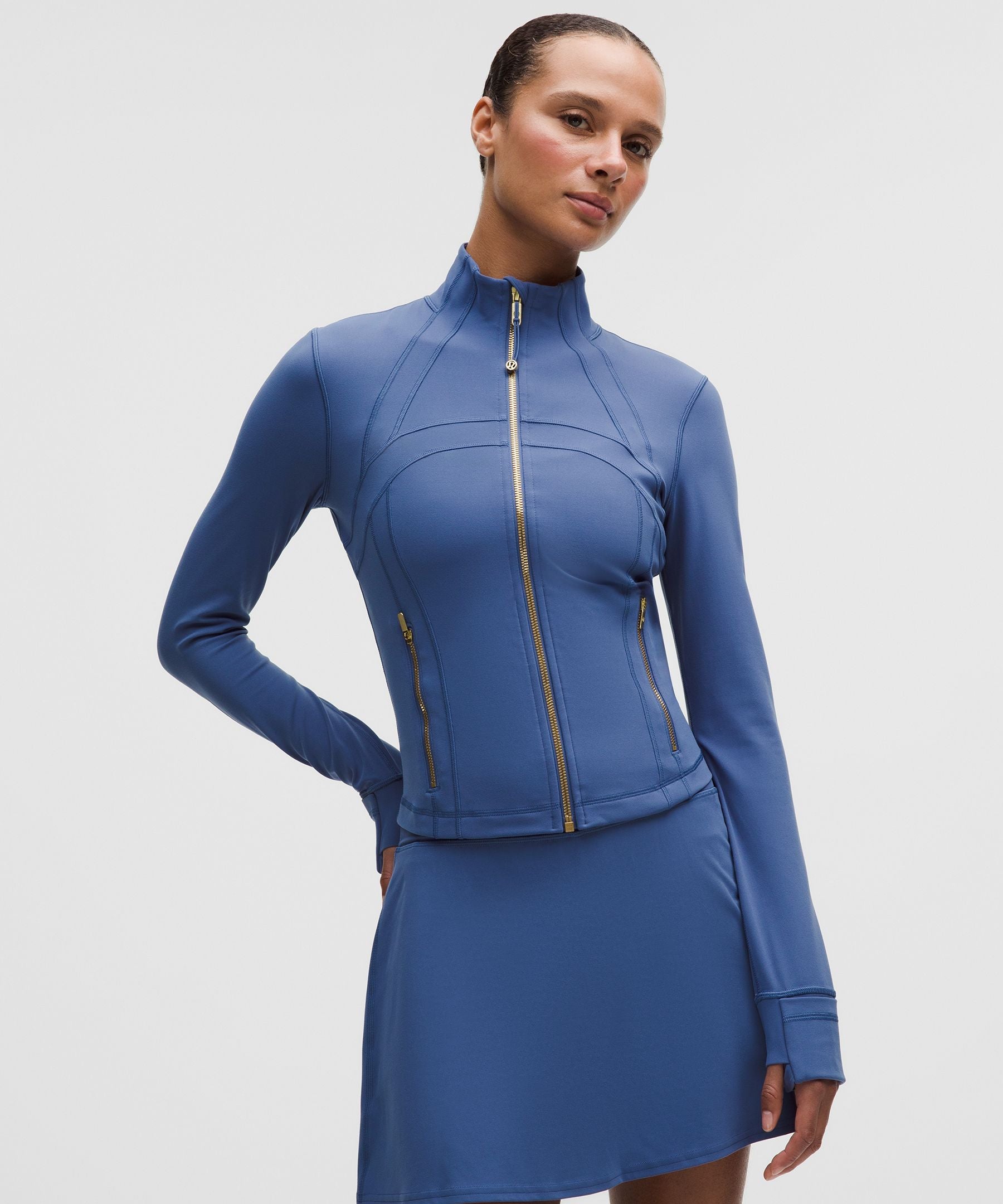 #color_brilliant-blue/gold/gold