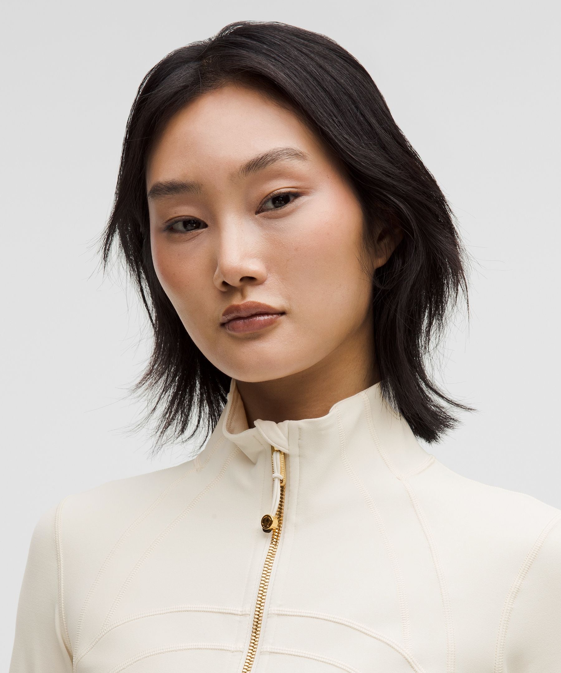 #color_light-ivory/gold/gold