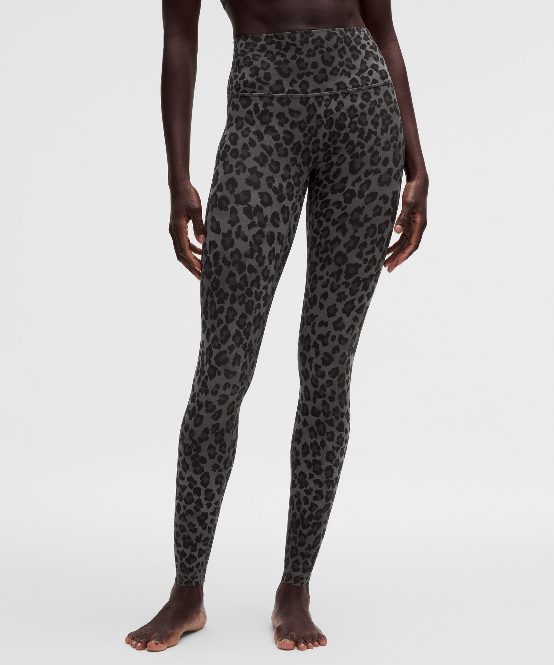 #color_true-leopard-black-multi