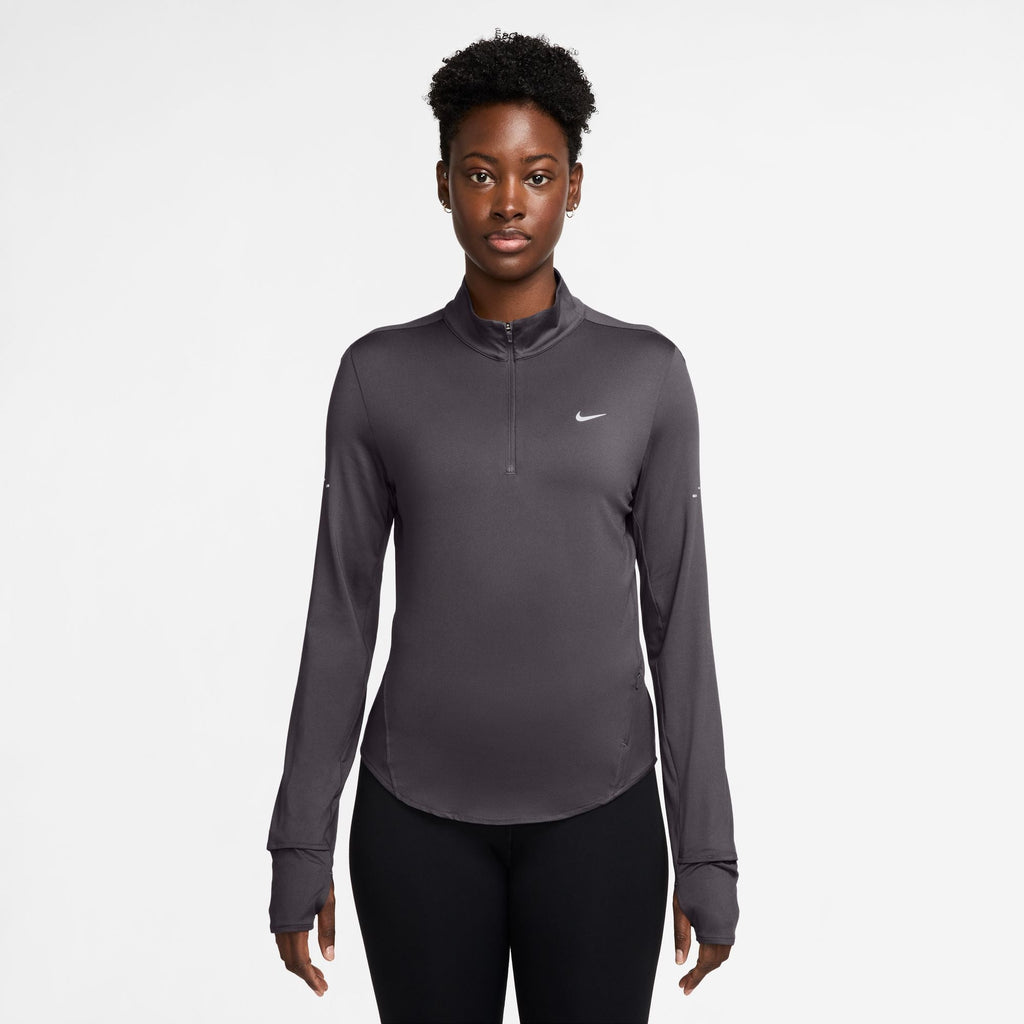 Using insights from runners like you, we prioritized functionality to refresh our Swift essentials. This lightweight mid layer has been designed to help reduce chafing. It's soft, sweat-wicking and helps block out UV rays so you can focus on your miles, and nothing else.
