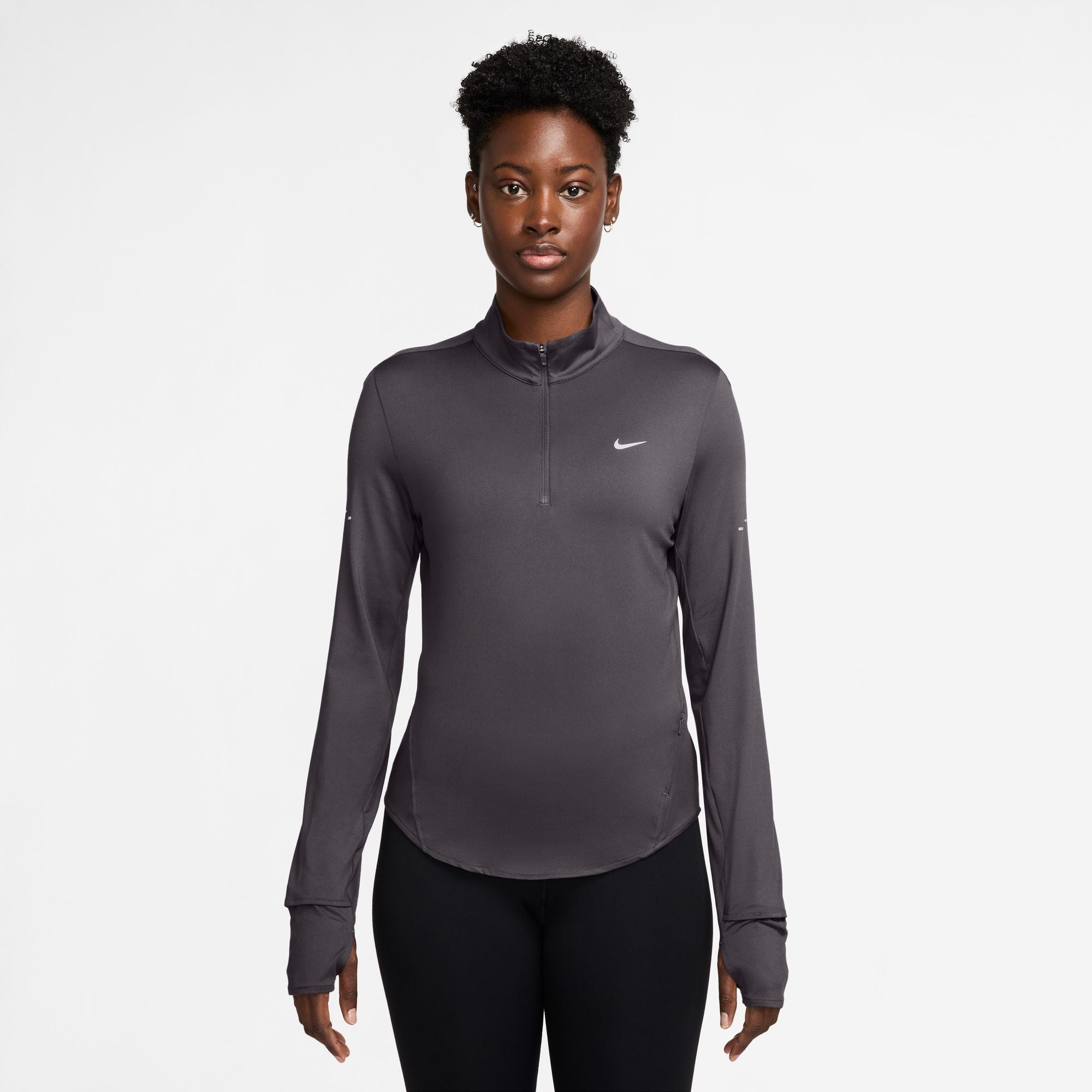 Using insights from runners like you, we prioritized functionality to refresh our Swift essentials. This lightweight mid layer has been designed to help reduce chafing. It's soft, sweat-wicking and helps block out UV rays so you can focus on your miles, and nothing else.
